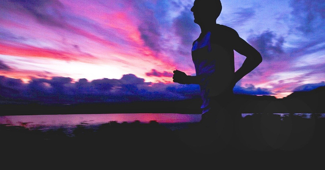 Maintaining Healthy Joints: Balancing Act and Best Practices image