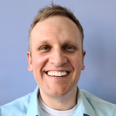 Dr. Travis Ahrens